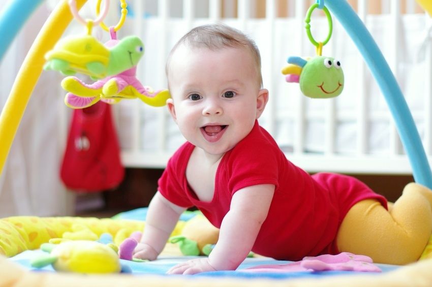 As melhores brincadeiras com bebes até os 12 meses
